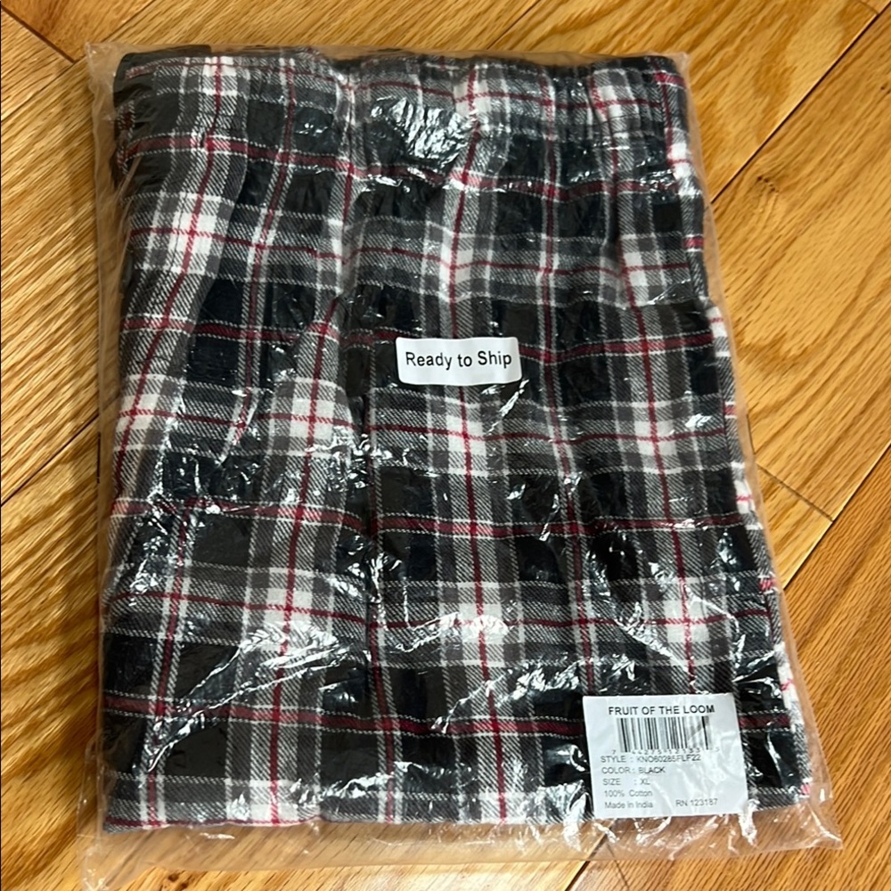 Fruit of the Loom Black and White Sweatpants
